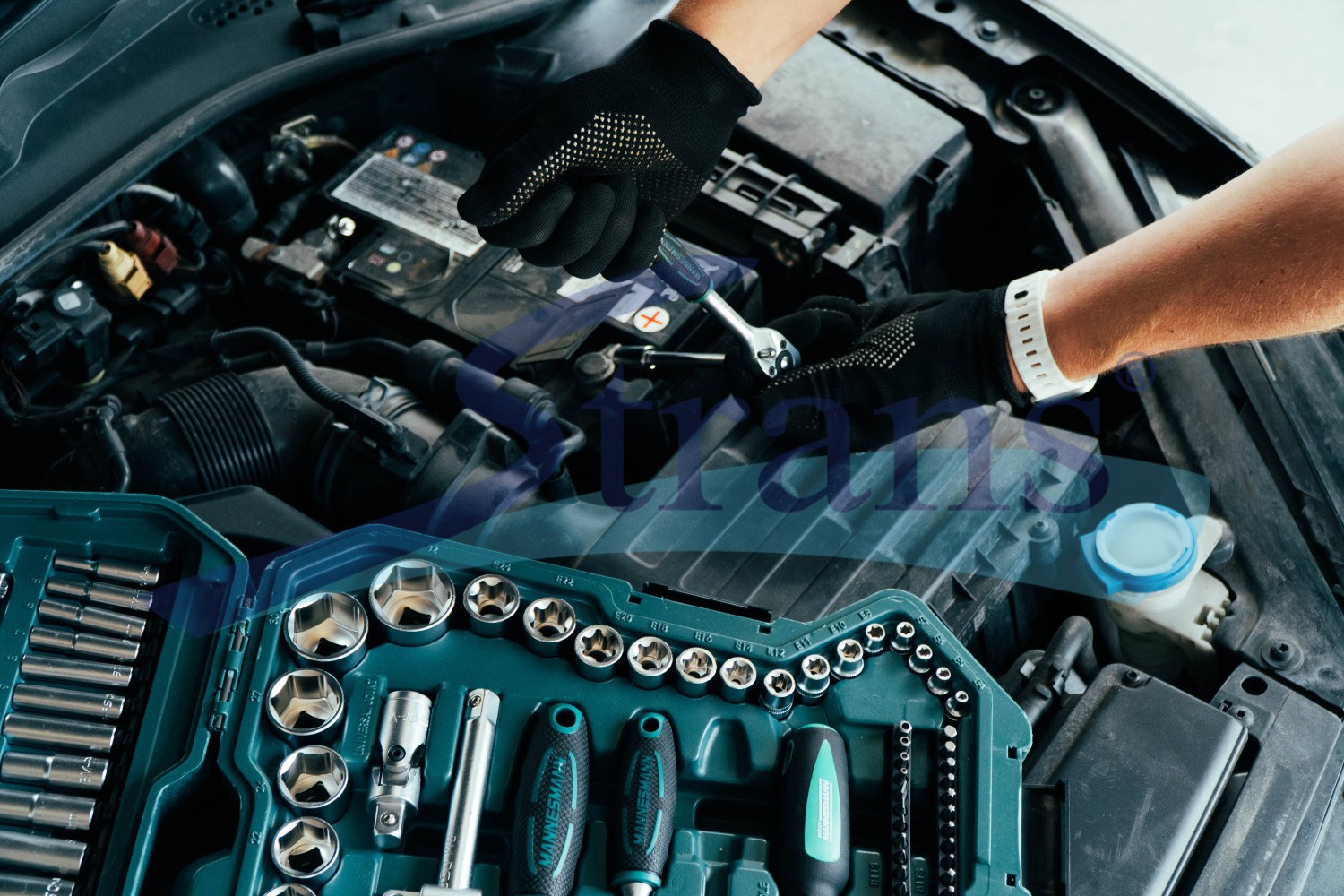 maページ Набір Інструментів Mannesmann 215 Шт. M98430 купити в